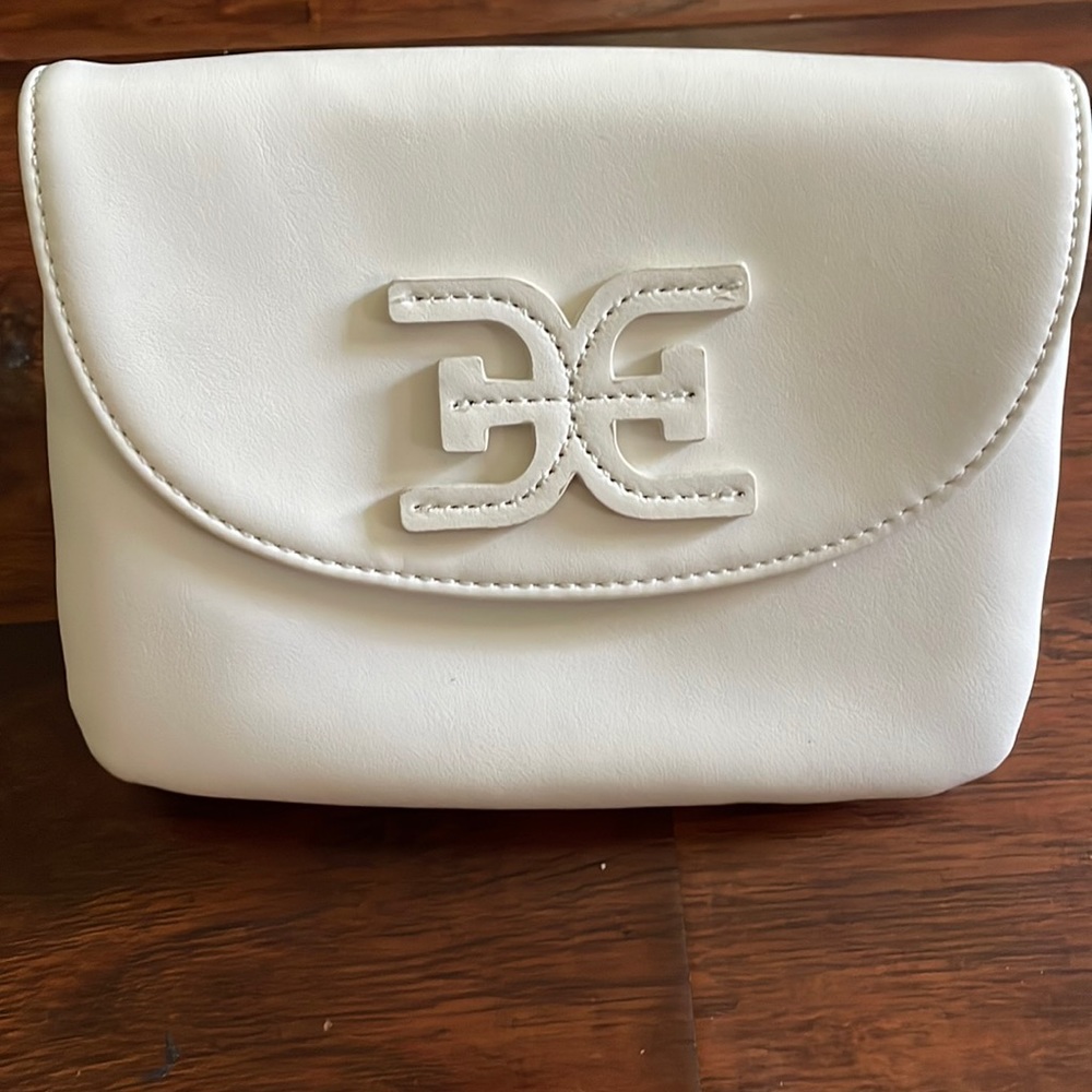 Sam Edelman-Emily Shoulder/Belt Bag with Adjustable Strap for Custom Fit